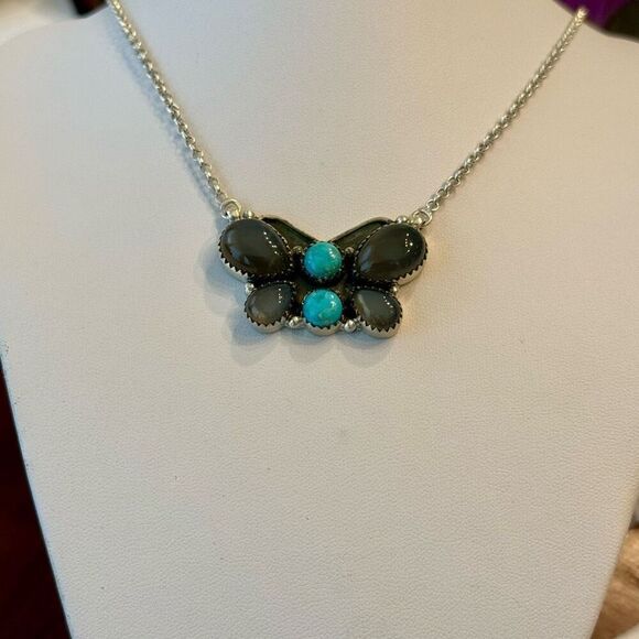 Stunning Turquoise & Labradorite Butterfly Pendant Necklace Sterling Silver New - Picture 1 of 5